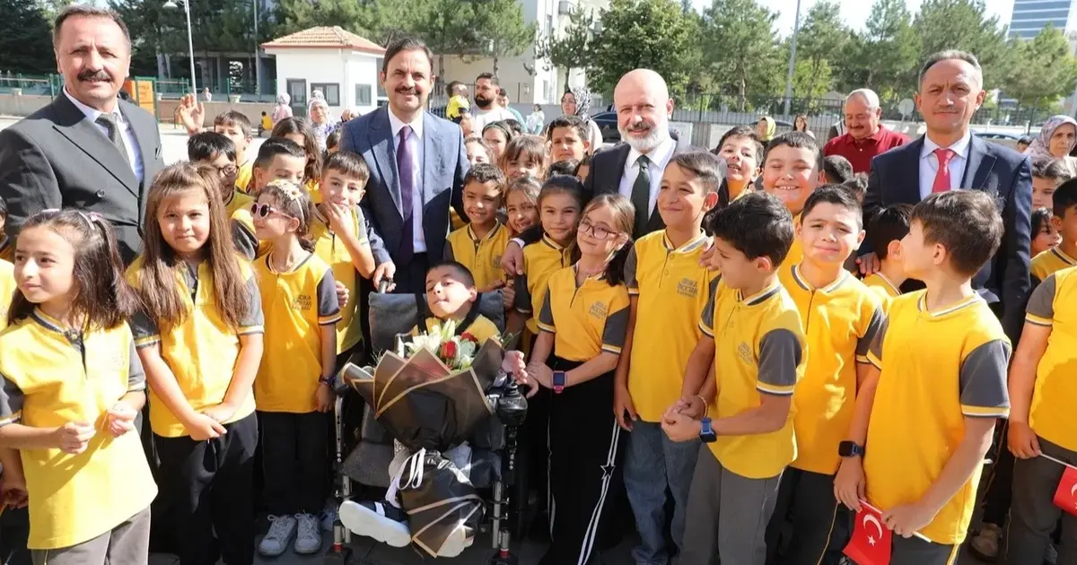 Kayseri Kocasinan'da ilk ders zili çaldı -