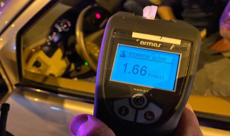 Düzce’de 166 promil alkollü çıktı ehliyetinden oldu