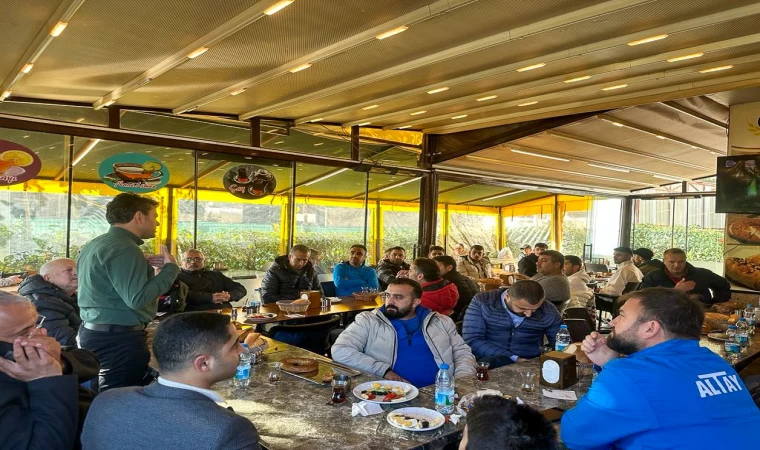CHP'li Ulaş Aydın, Bayraklı'nın spor kulüpleriyle buluştu
