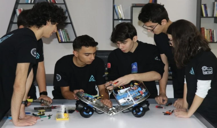 Adana ’Alesta’ ile Singapur’da yarışacak