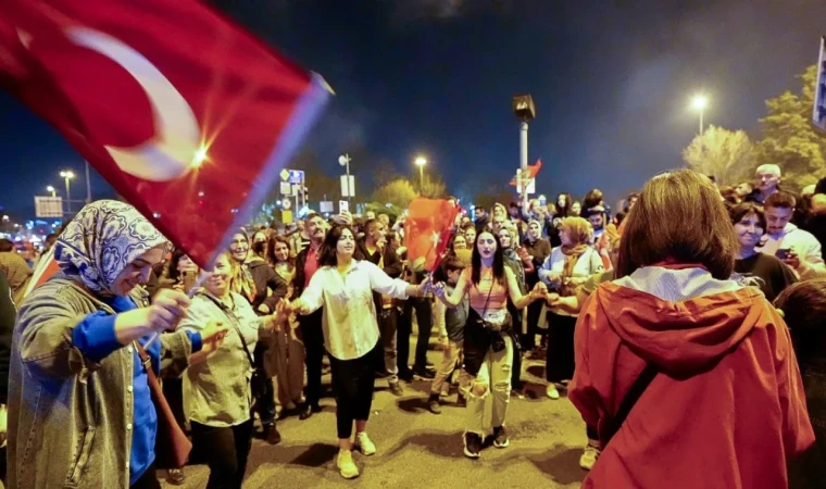 Ekonomisi büyük illerin tamamı CHP’ye geçti