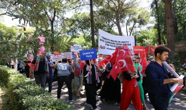 Dokuz Eylül’lü öğrencilerden Filistin dayanışması