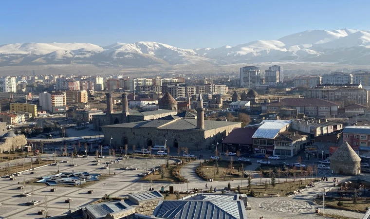 Erzurum Valiliğinden alkol yasağı emri