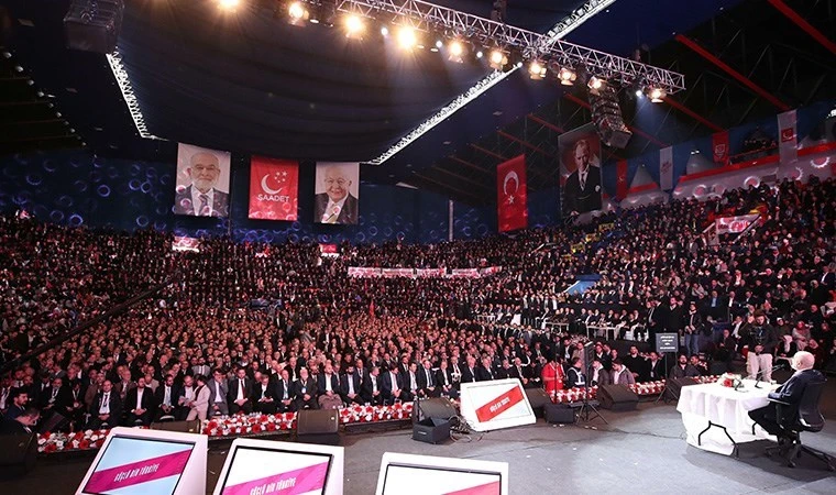 Saadet Partisi'nin Olağan Büyük Kongresi'nde genel başkanlığa Mahmut Arıkan seçildi
