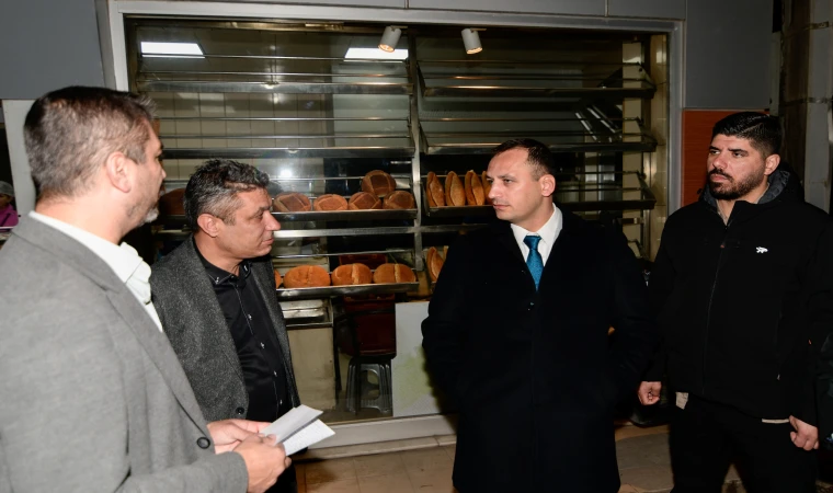 Bornova'da fırınlara gece denetimi: Başkan Eşki sahada