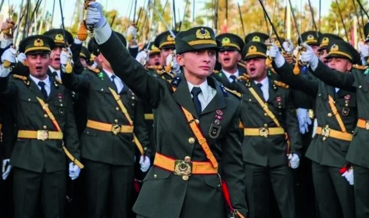 Teğmenler bugün sözlü savunma yapacak