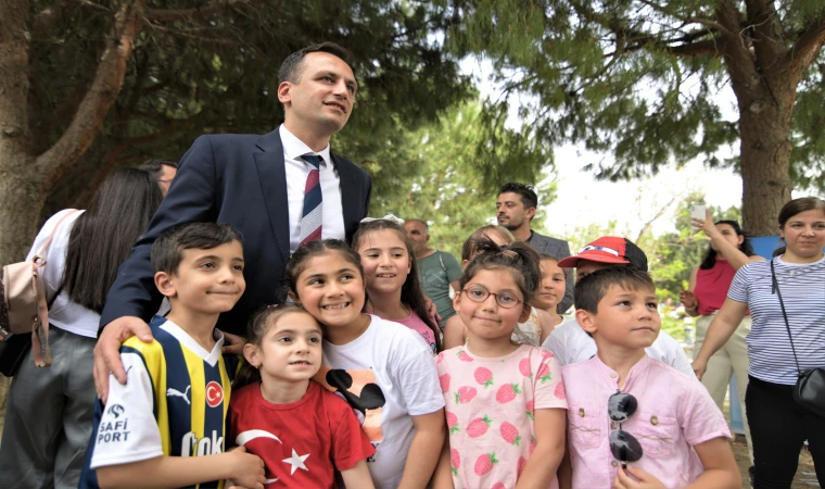Bornova’da gökyüzü çocukların renkleriyle şenlenecek