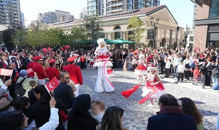 Cumhuriyet’in ruhu Fişekhane’de sanatla buluştu