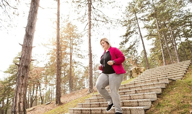 Kronik Venöz Yetmezlik Tedavi Edilmezse Ciddi Sağlık Sorunlarına Yol Açabiliyor
