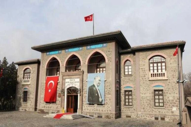 Cumhuriyet ve Parlamenter Demokrasi’ye Dönüş