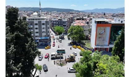 İzBB'den Buca Üçkuyular Meydanı’na yeni trafik düzenlemesi