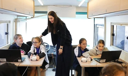 Deniztemiz Turmepa Mavi Nefes Eğitim Otobüsü Ayvalık’ta