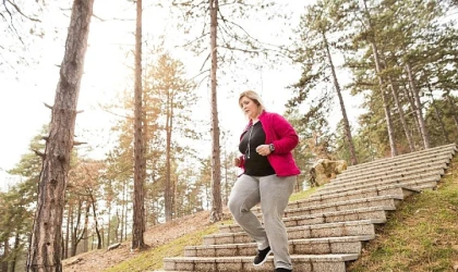 Kronik Venöz Yetmezlik Tedavi Edilmezse Ciddi Sağlık Sorunlarına Yol Açabiliyor
