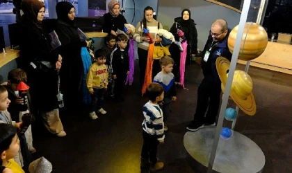 Lokomotif Çocuk Köyü’nün minikleri bilimin izinde