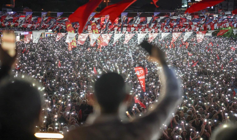 CHP'den Aydın’da gövde gösterisi CHP'den Aydın’da gövde gösterisi