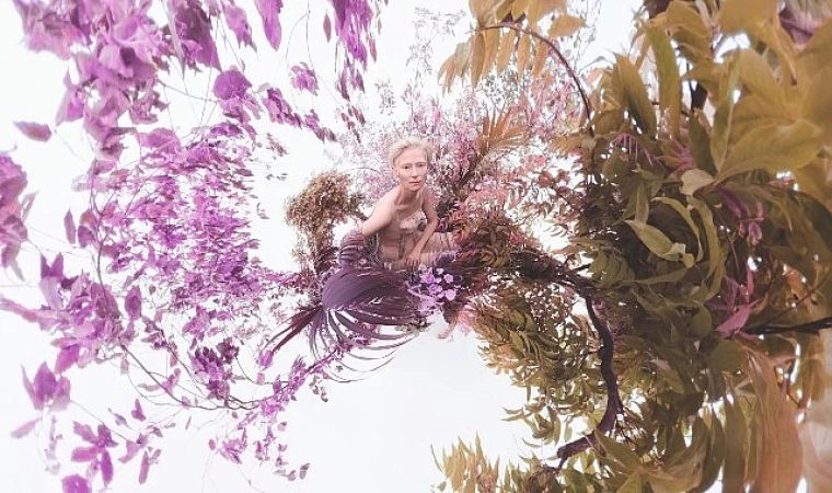 Sølve Sundsbø’nun Çektiği Elements Başlıklı 2026 Pirelli Takvimi, Prag’da Tanıtıldı