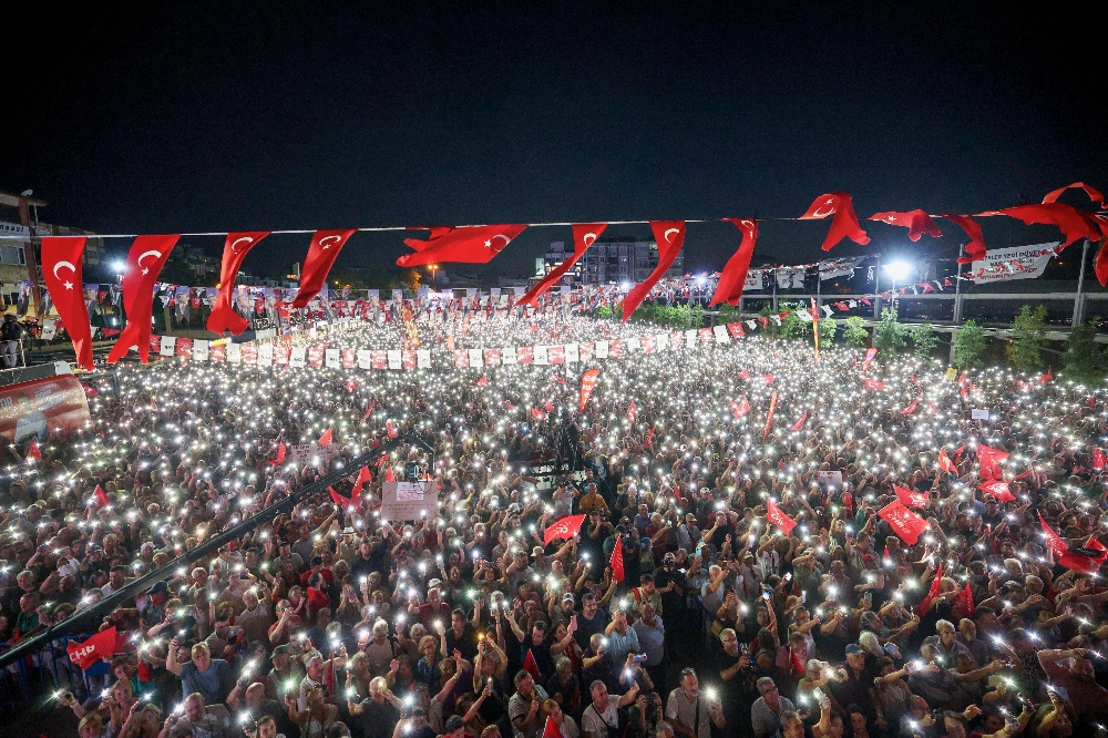 CHP'den Aydın’da gövde gösterisi