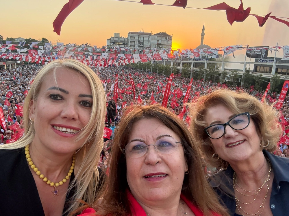 CHP'den Aydın’da gövde gösterisi