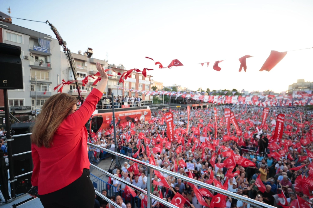CHP'den Aydın’da gövde gösterisi