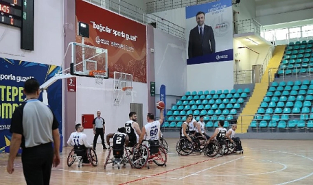 Bağcılar Belediyesi Tekerlekli Sandalye Basketbol Takımı sezona galibiyetle başladı