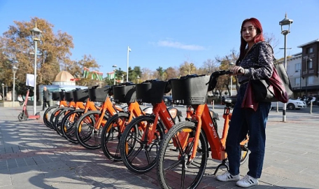 Başkan Altay: “Bisiklet Şehri Konya’da Paylaşımlı Elektrikli Bisiklet Dönemi Başladı”