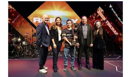 RE:PLAY oyun turnuvasının final gecesi gerçekleşti
