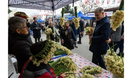 8. Karaburun Nergis Festivali başladı