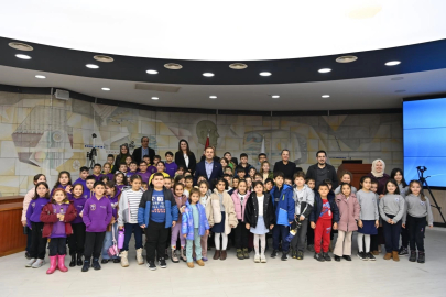 Ahmet Akın'a öğrencilerden ziyaret