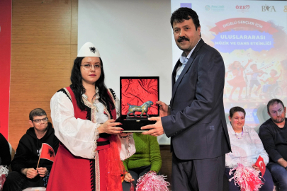 Ankara Keçiören 'sese güç ver'di