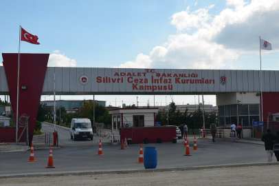 İBB Davası'nda 11. gün: QR kod okutuldu, gazetecilerin kartları tek tek kontrol edildi