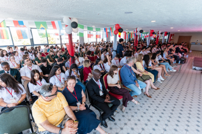 Genç bilim insanları Çeşme'de buluştu:1923 IMSEF 2026 başladı