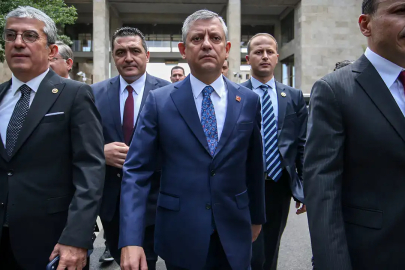 Özgür Özel milletvekillerine yeni parti teklifini yaptı