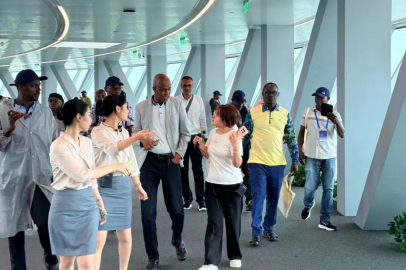 Xinhua Silk Road: Afrika gençlik medya heyeti, Çin'in Hunan Eyaleti'nde Çin-Afrika işbirliğinin yeni ufuklarını keşfediyor