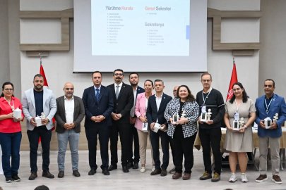 Bornova Kent Konseyi’nde Doğan Baran Mengüş güven tazeledi