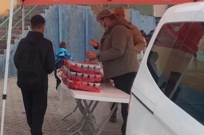 Kocaeli İzmit'te beslenme saati öğrencilerin yüzünü güldürüyor