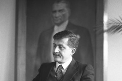 Cumhuriyet aydını Ahmet Taner Kışlalı, katledilişinin 27. yılında unutulmadı
